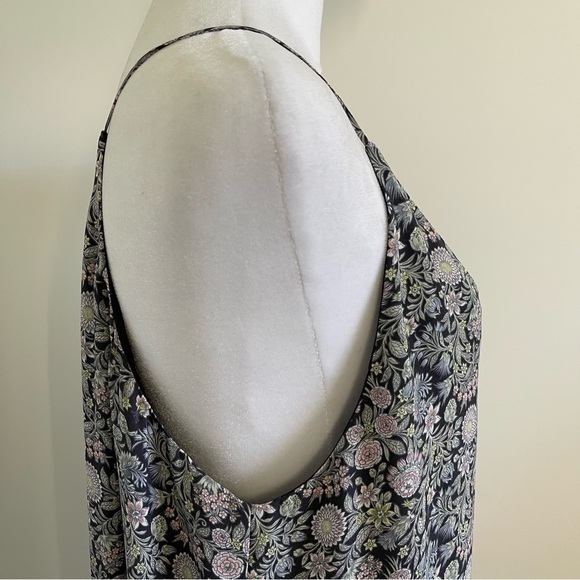 LOFT Garden Strappy Cami Size Medium - Picture 9 of 13